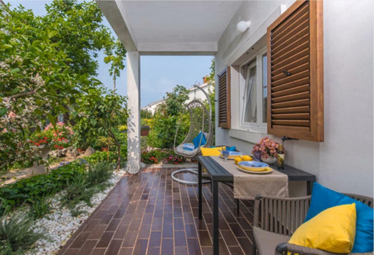 דירות פורץ New!!! New Riva Luxury One - With Sunny Terrace & Big Garden מראה חיצוני תמונה