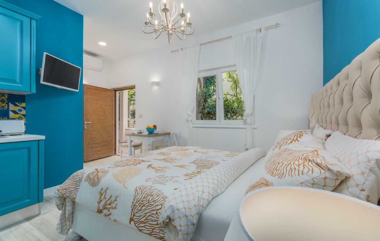 דירות פורץ New!!! New Riva Luxury One - With Sunny Terrace & Big Garden מראה חיצוני תמונה